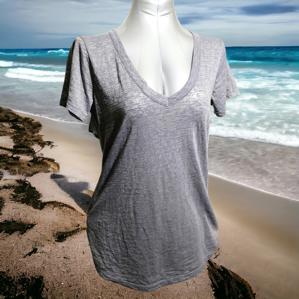 EXPRESS | ✨🤍 Blue-Gray Lightweight T-shirt | EUC ✨ size M
